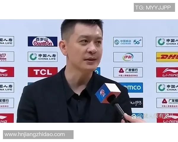 杨鸣：韩德君怕自己伤感说话语无伦次 屡次婉拒参与发布会